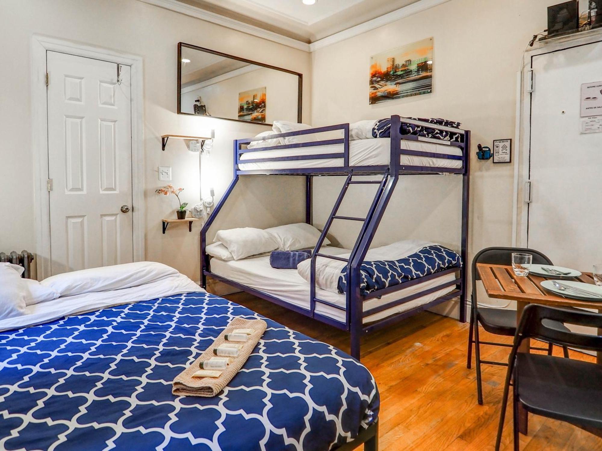 Empire Broadway Retreats Apartment New York Exterior photo